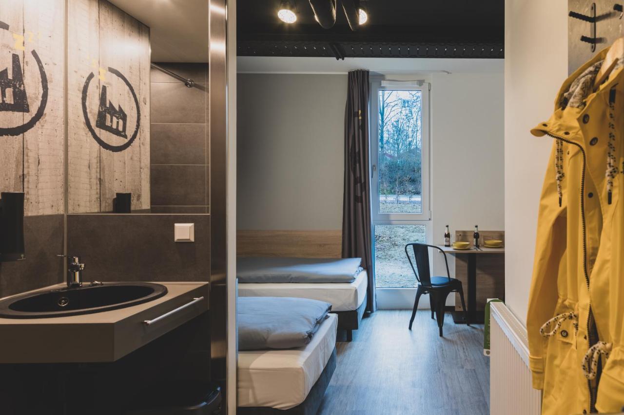 Das Schlafwerk Stuttgart-Nord Volldigitales Hotel-Self-Check In - Keine Rezeption-Lowbudget-Cashless Korntal Munchingen Bagian luar foto