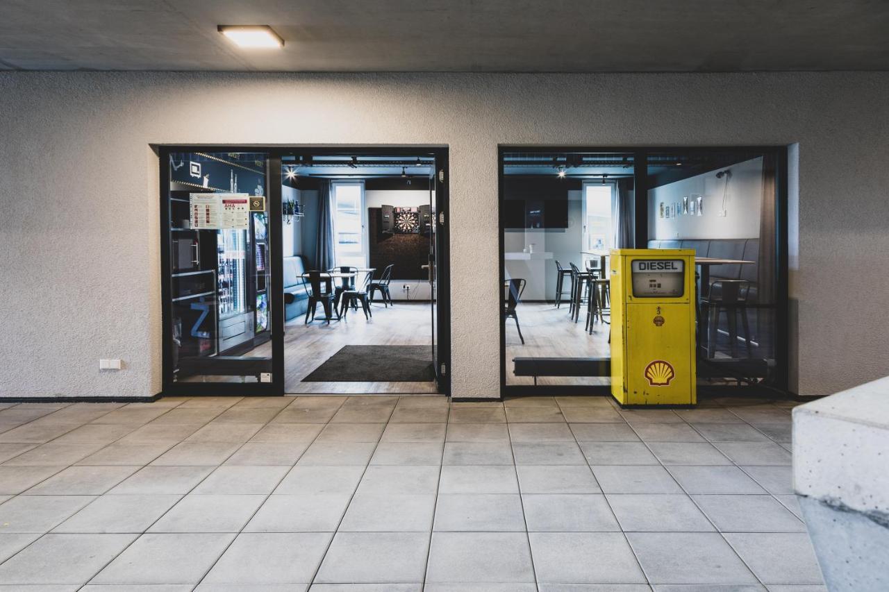 Das Schlafwerk Stuttgart-Nord Volldigitales Hotel-Self-Check In - Keine Rezeption-Lowbudget-Cashless Korntal Munchingen Bagian luar foto